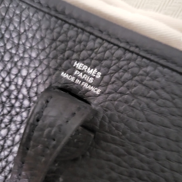 *like new* Hermes mini Evelyne black bag - Picture 2 of 6